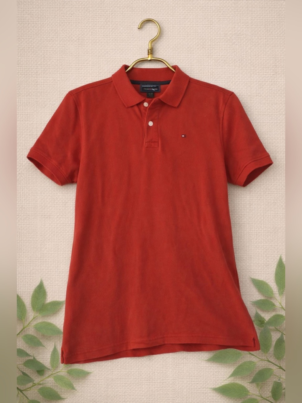 Tommy Hilfiger Red Polo Shirt – Youth XL (14/16) Classic Fit - Picture 1 of 2